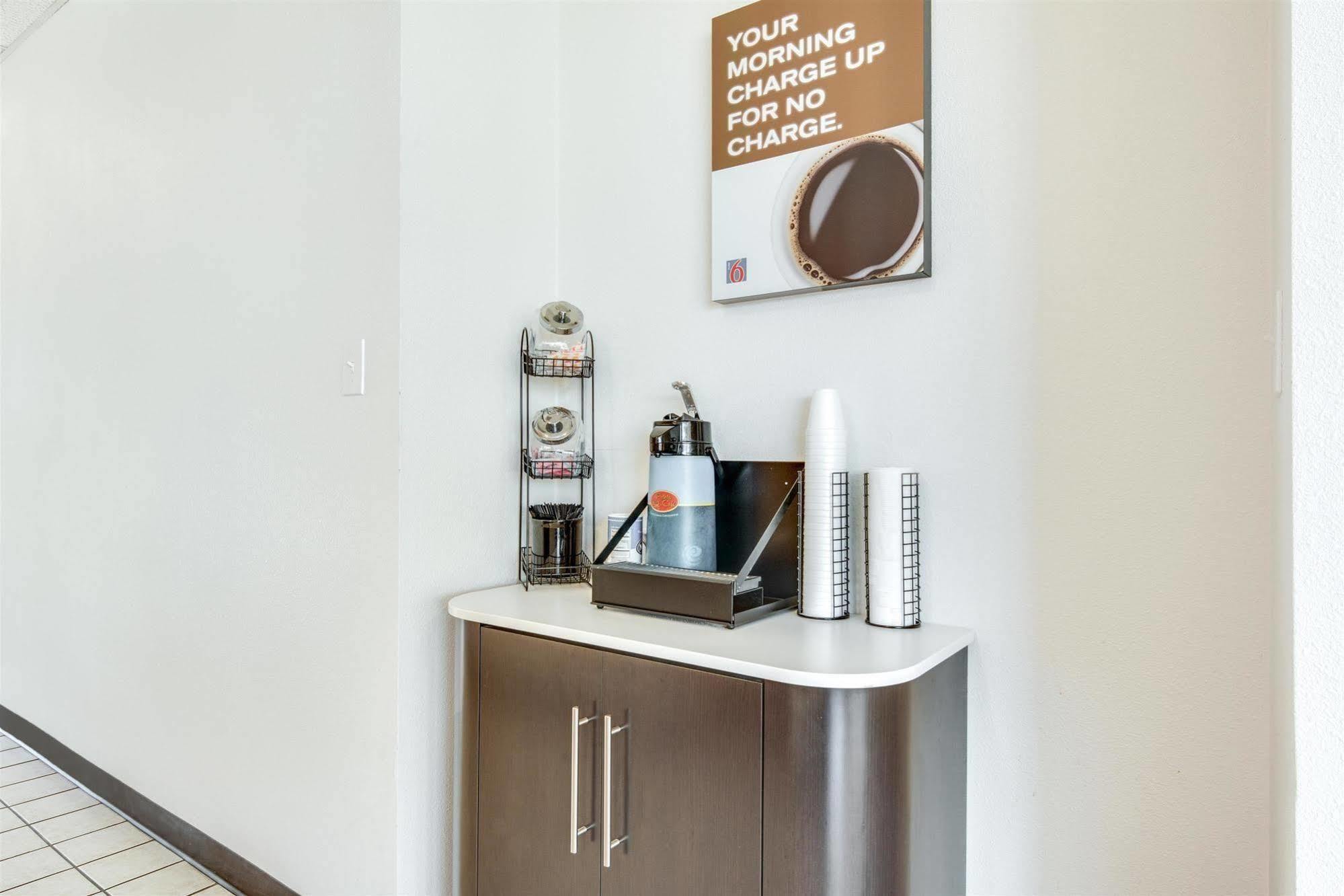 Motel 6-Longview, Tx - North Zewnętrze zdjęcie