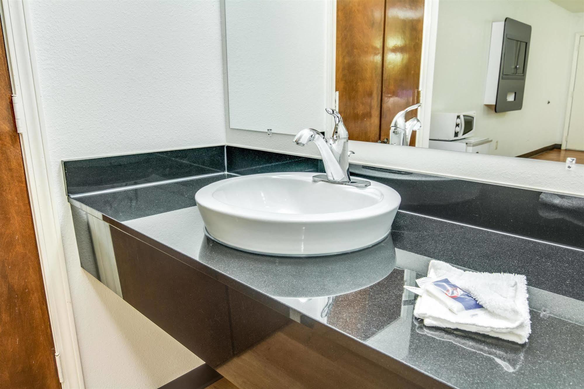 Motel 6-Longview, Tx - North Zewnętrze zdjęcie